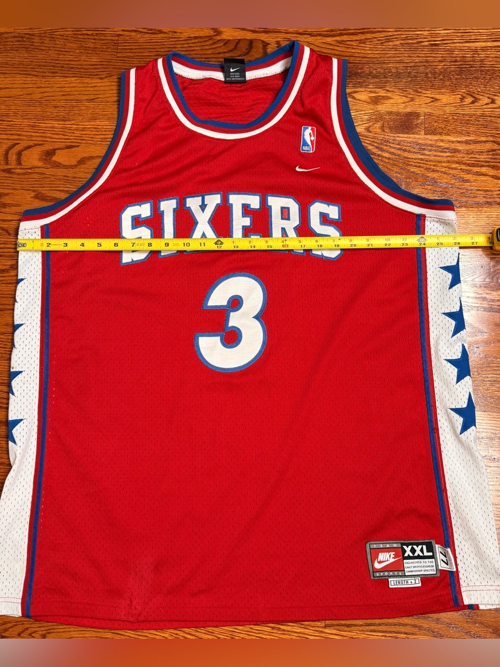 Beautiful Nike Philadelphia 76ers Allen Iverson #3 NBA Jersey!!!